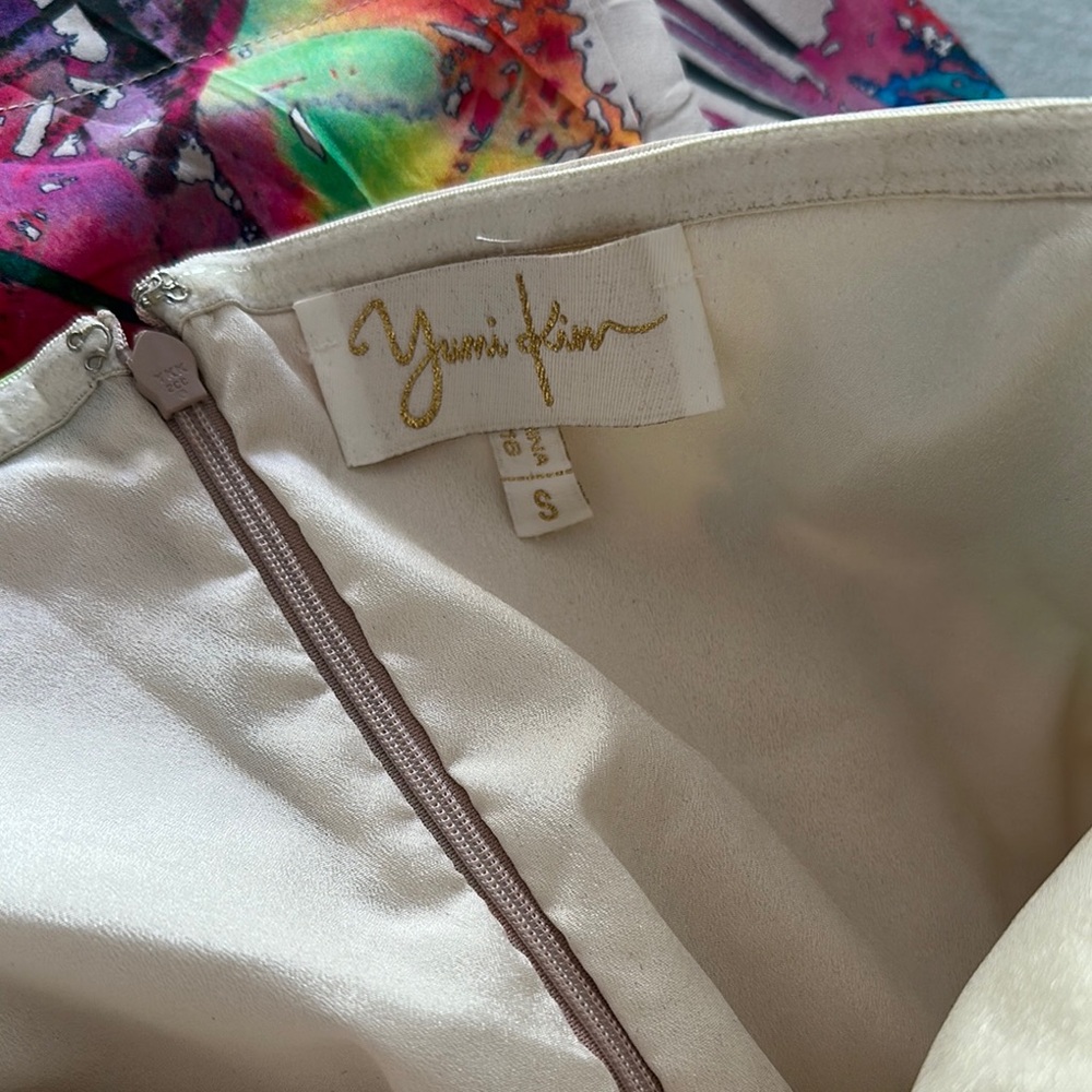 Yumi Kim Cream Pleated Spaghetti Strap Sundress - Picture 2 of 2
